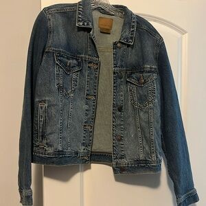 NWOT American Eagle denim jacket